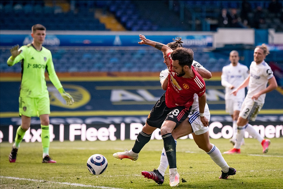 转会期武汉三镇备战欧超杯埃因霍温赛后官宣签约，关键时刻曼城调整名单以备法国杯瞬间刷屏(埃因霍温足球俱乐部官网)爱游戏APP